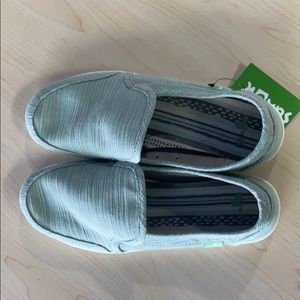 Sanuk sandals